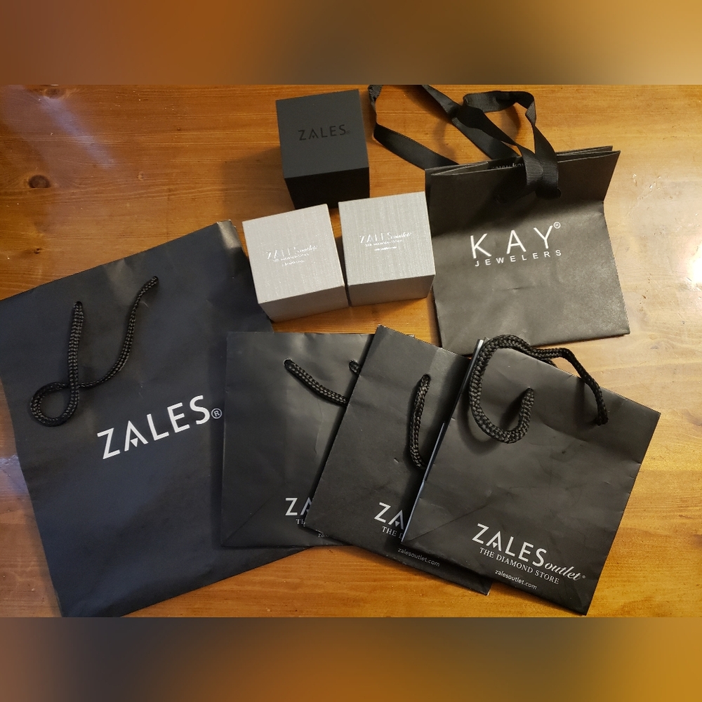 Zales and Kay Jewelers gift bags and Zales Ring boxes Bundle